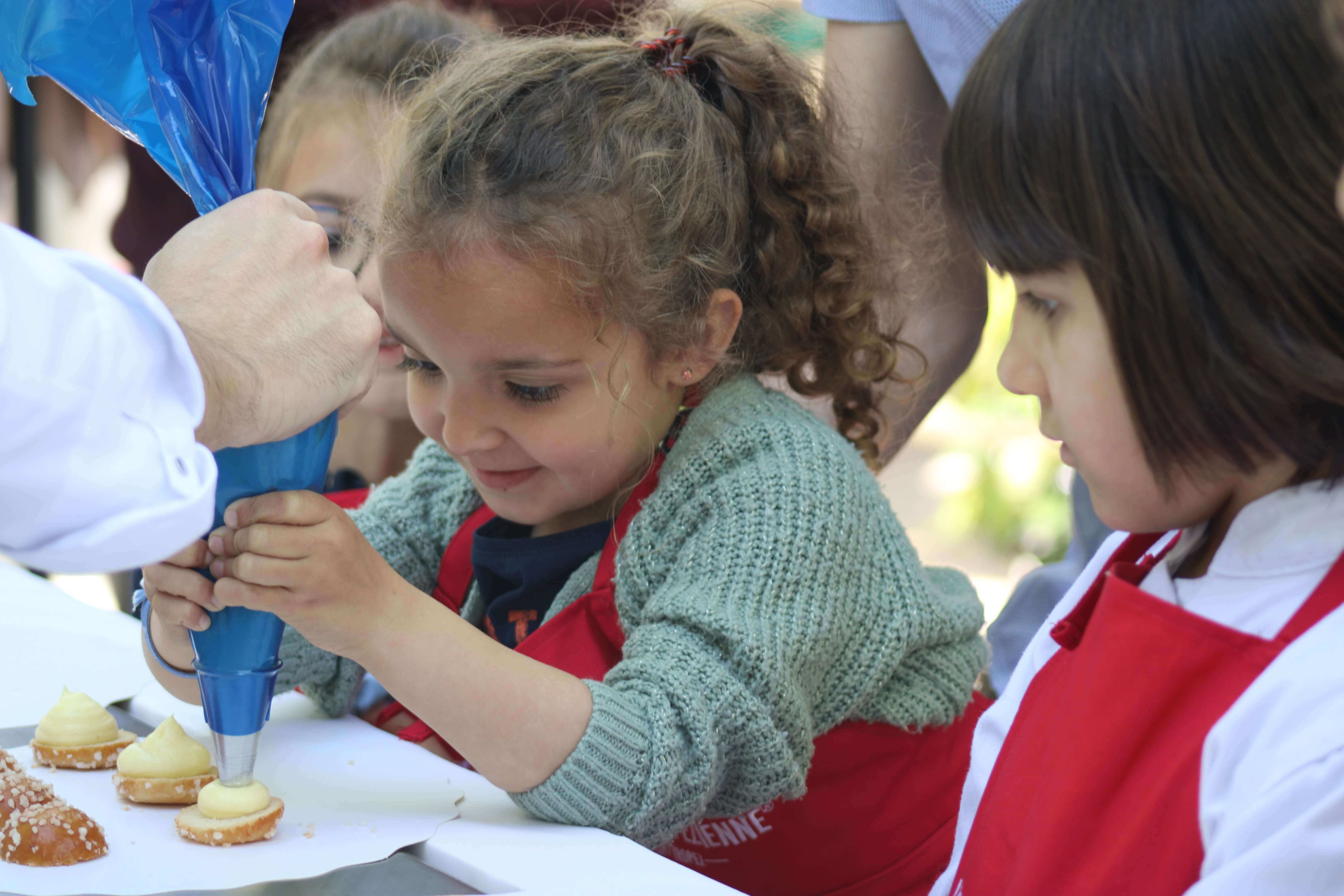 Les Chefs à Saint-Tropez Atelier Baby Trop' - La Tarte Tropézienne